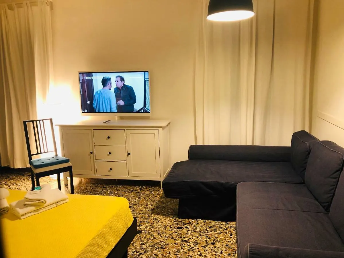 Al Cinema Italia Hotel Venice Guest house
